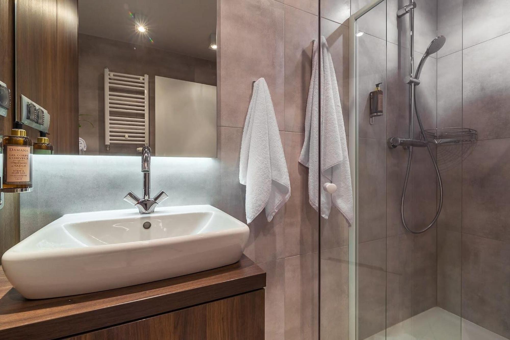 Bruna 2 - Charming Apartment By Noclegi Renters Warschau Buitenkant foto